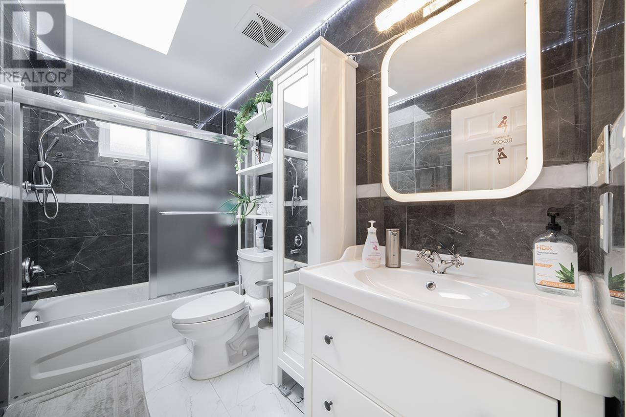 3681 Adanac Street, Vancouver, British Columbia  V5K 2P7 - Photo 17 - R2813582