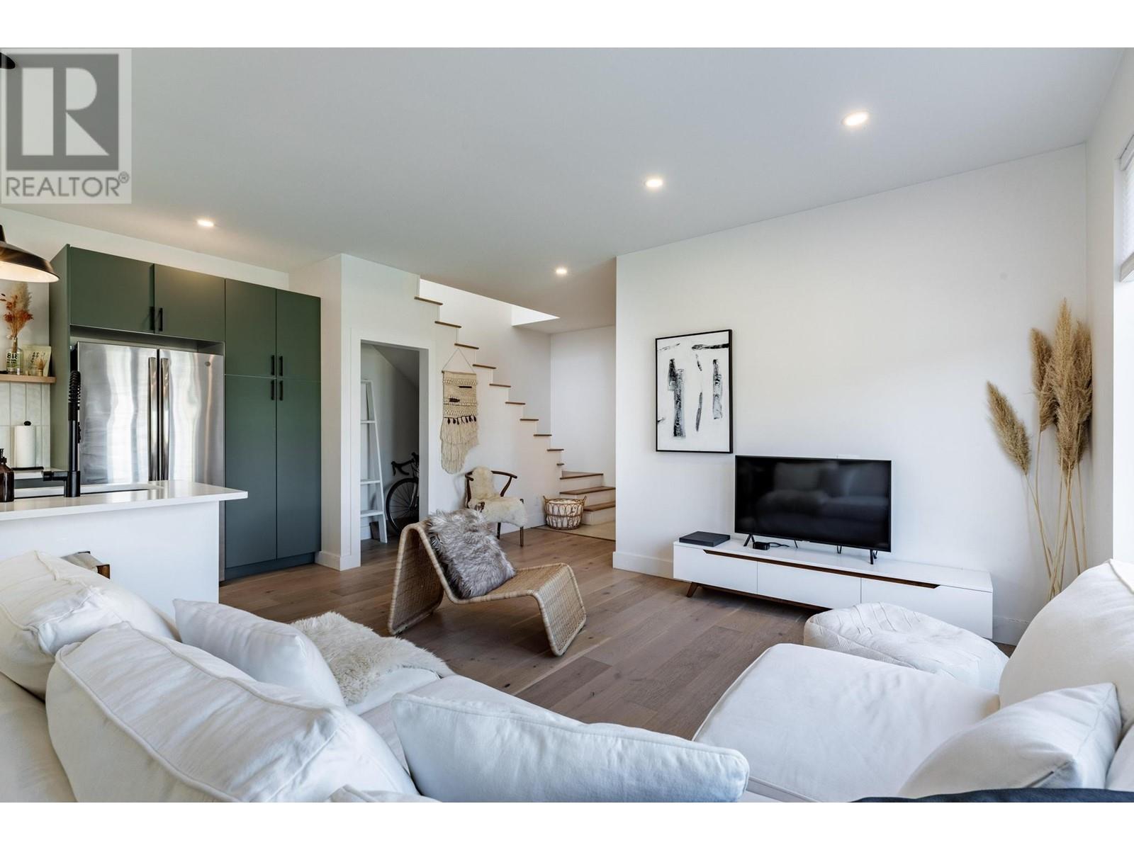 14 23000 Dyke Road, Richmond, British Columbia  V6V 2H3 - Photo 3 - R2812423