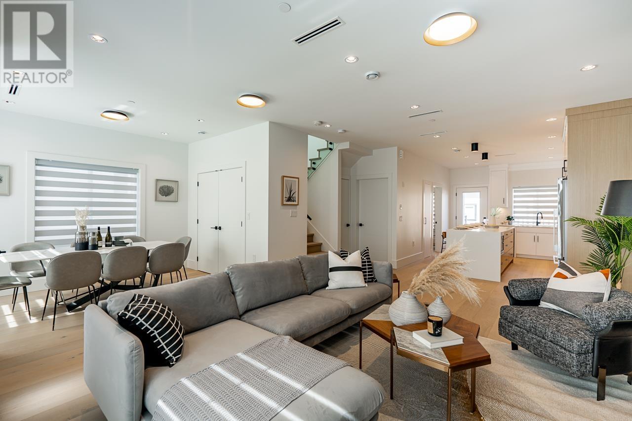 2483 E 6th Avenue, Vancouver, British Columbia  V5M 1P9 - Photo 4 - R2812651