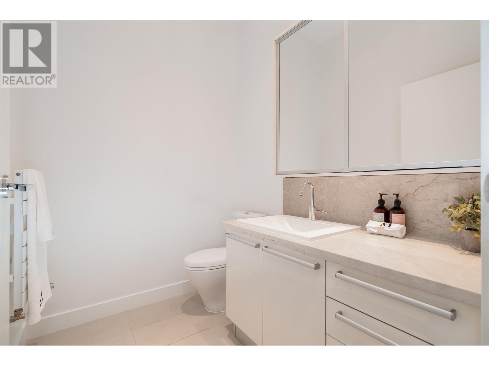238 W 1 Avenue, Vancouver, British Columbia  V5Y 3T2 - Photo 24 - R2813735