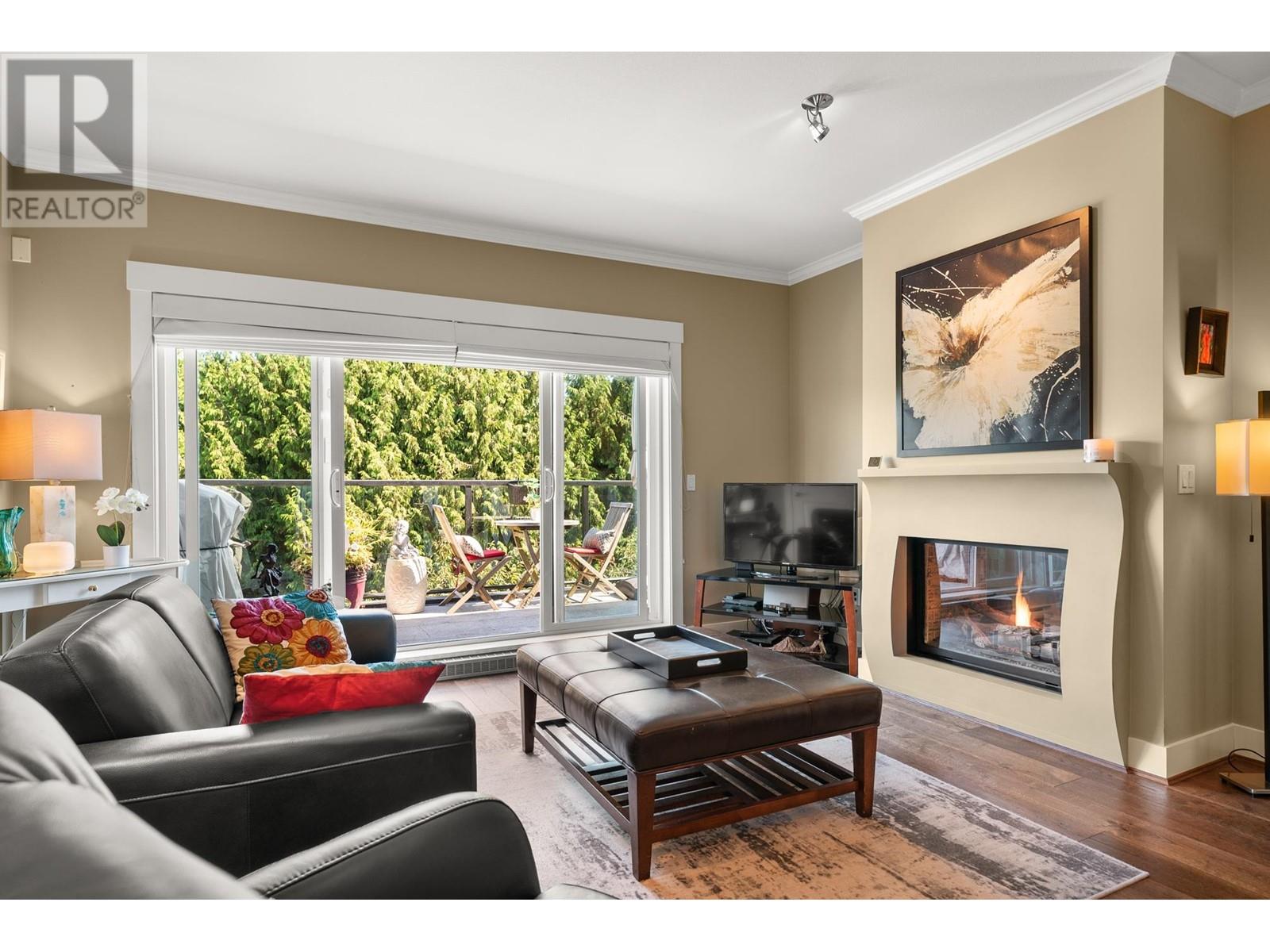 302 6471 Princess Lane, Richmond, British Columbia  V7E 6R7 - Photo 6 - R2812488