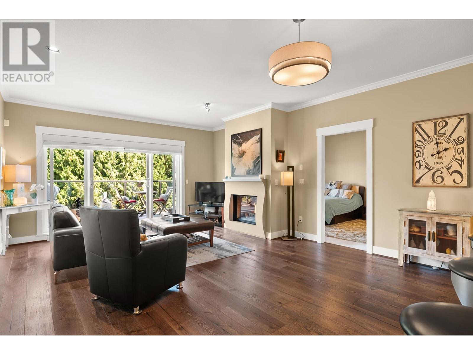 302 6471 Princess Lane, Richmond, British Columbia  V7E 6R7 - Photo 12 - R2812488