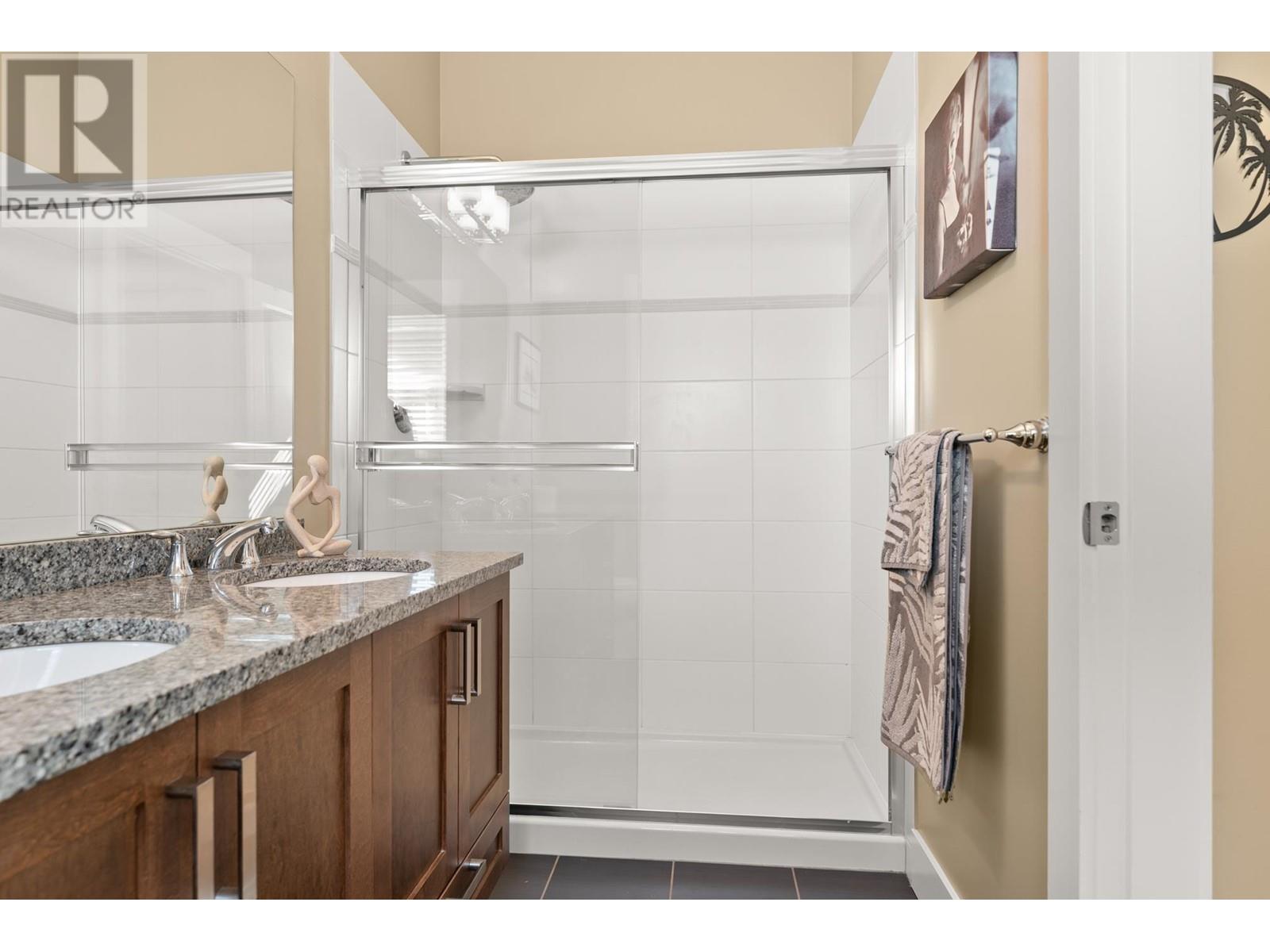 302 6471 Princess Lane, Richmond, British Columbia  V7E 6R7 - Photo 25 - R2812488