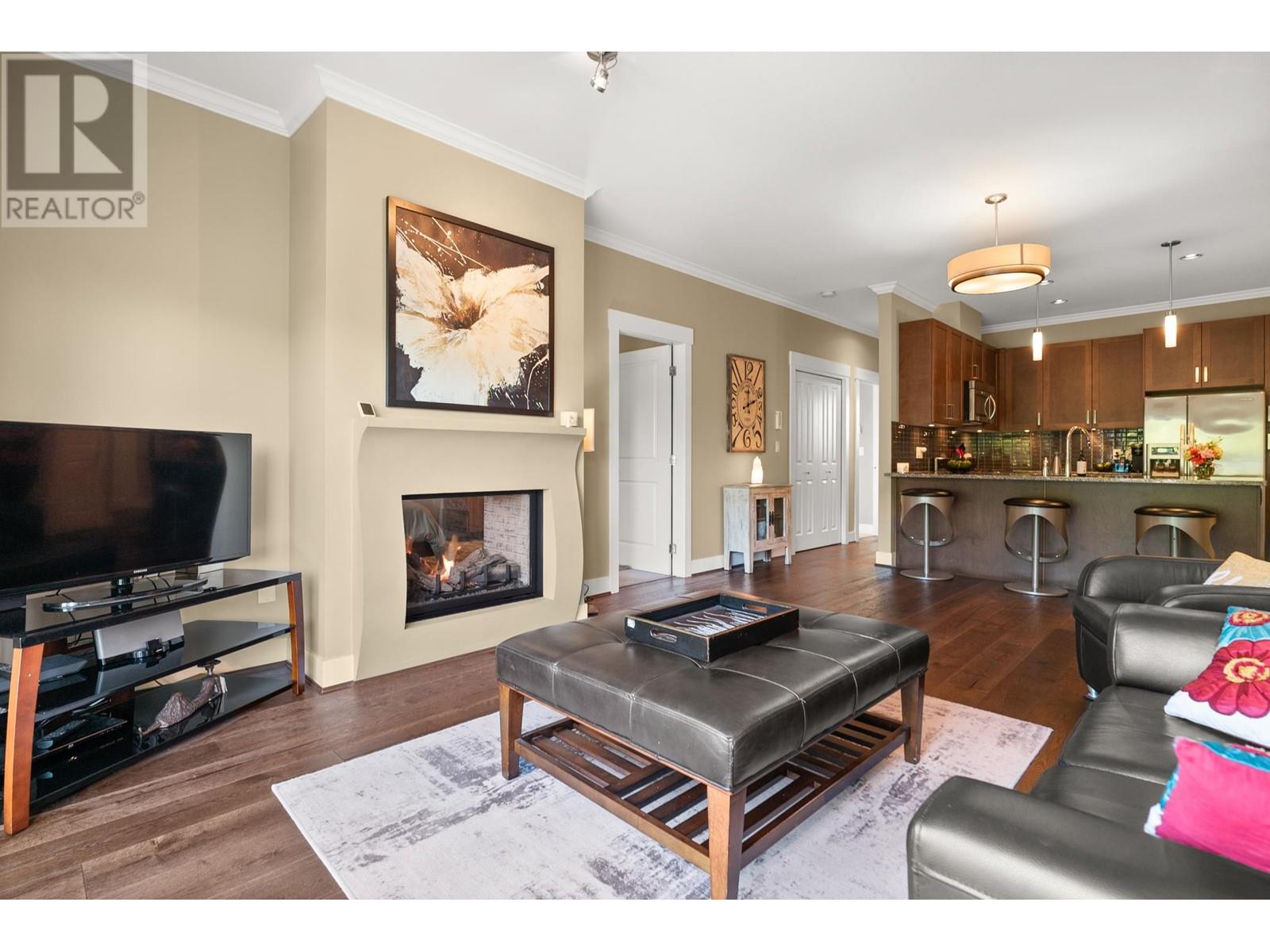 302 6471 Princess Lane, Richmond, British Columbia  V7E 6R7 - Photo 11 - R2812488