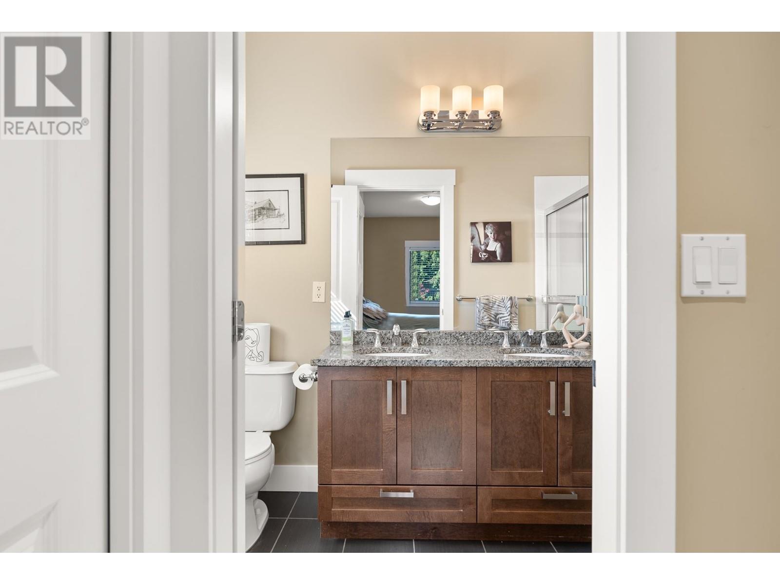302 6471 Princess Lane, Richmond, British Columbia  V7E 6R7 - Photo 24 - R2812488