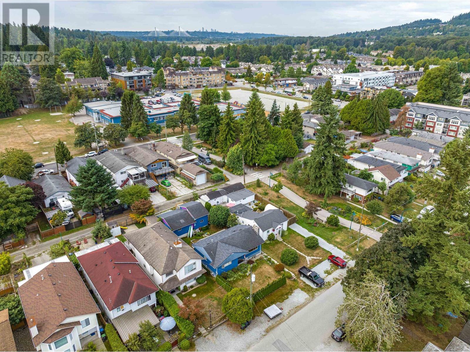 2234 Hawthorne Avenue, Port Coquitlam, British Columbia  V3C 1W6 - Photo 31 - R2812986