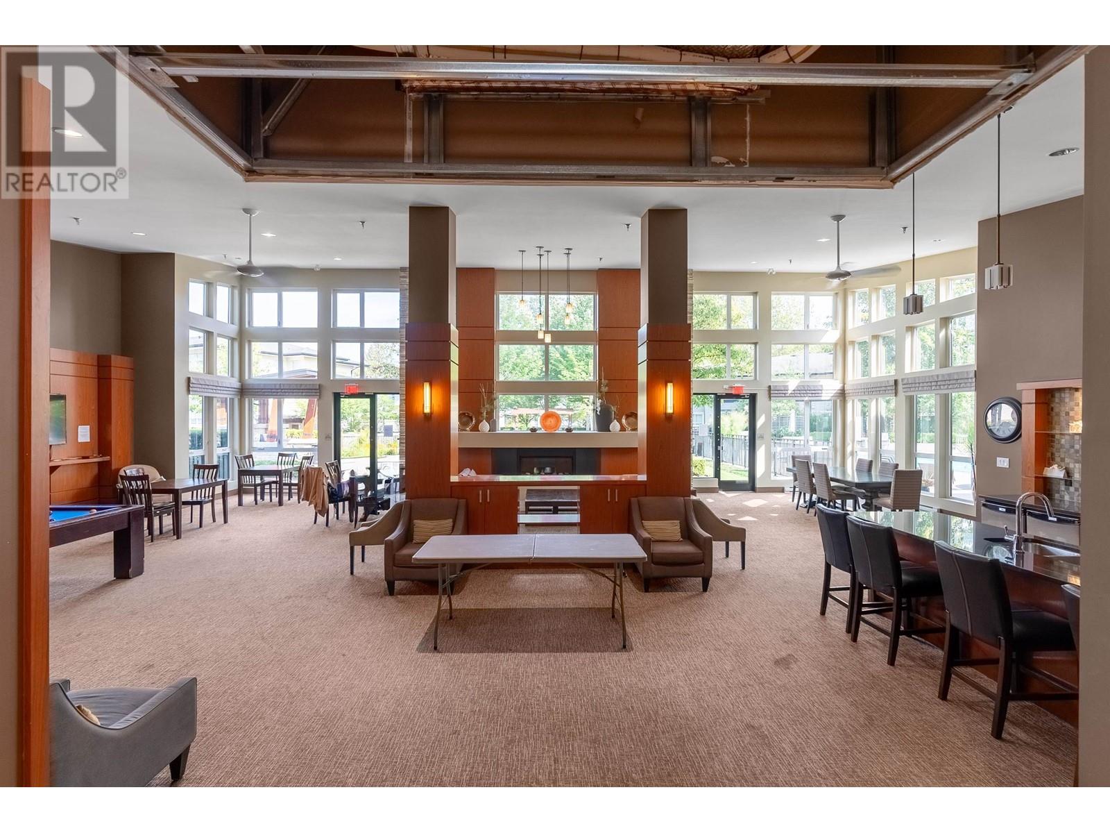 901 3093 Windsor Gate, Coquitlam, British Columbia  V3B 0N2 - Photo 34 - R2813765