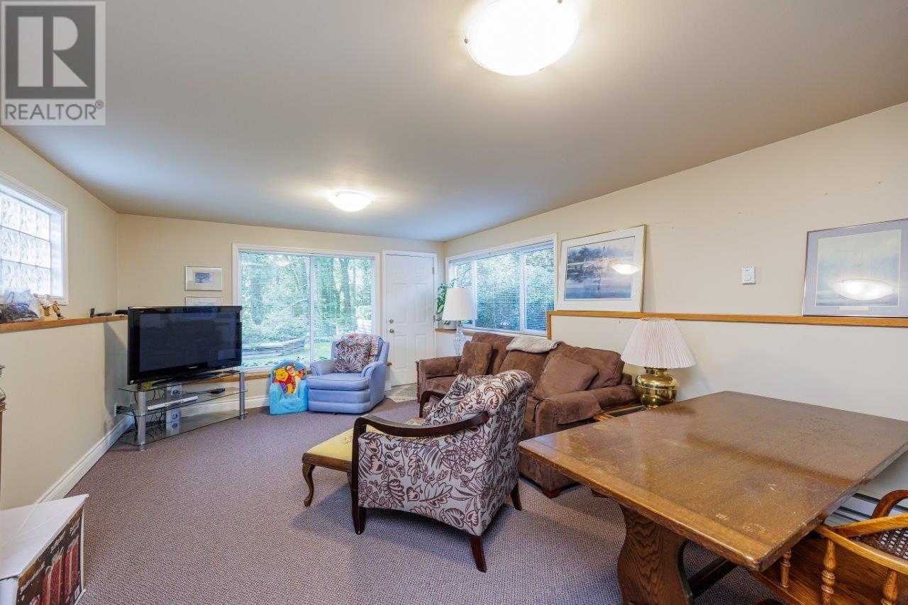 3293 Wayne Drive, North Vancouver, British Columbia  V7N 4B9 - Photo 21 - R2813776