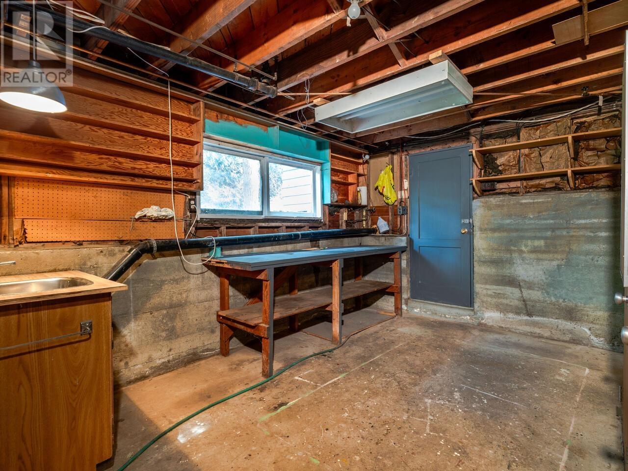 1536 Duthie Avenue, Burnaby, British Columbia  V5A 2R6 - Photo 23 - R2813860