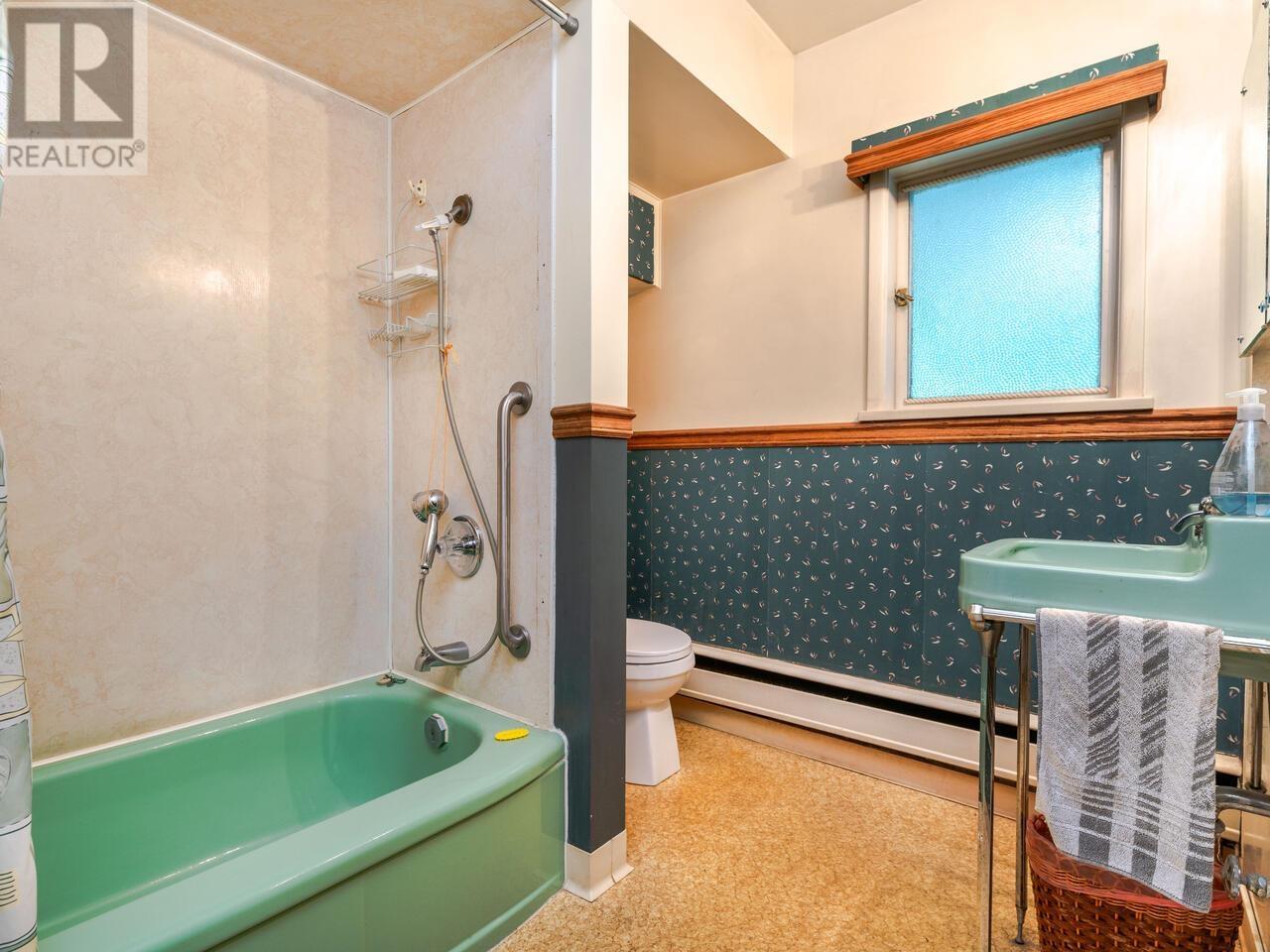 1536 Duthie Avenue, Burnaby, British Columbia  V5A 2R6 - Photo 7 - R2813860