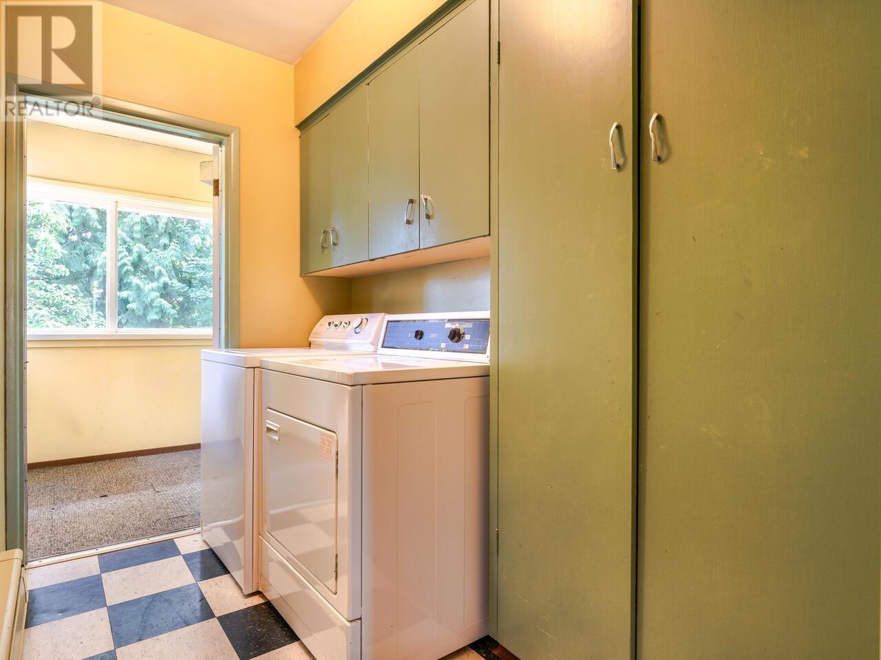 1536 Duthie Avenue, Burnaby, British Columbia  V5A 2R6 - Photo 9 - R2813860