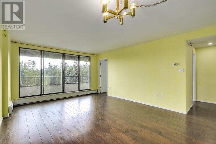 1401 6595 Willingdon Avenue, Burnaby, British Columbia  V5H 4E5 - Photo 4 - R2812108