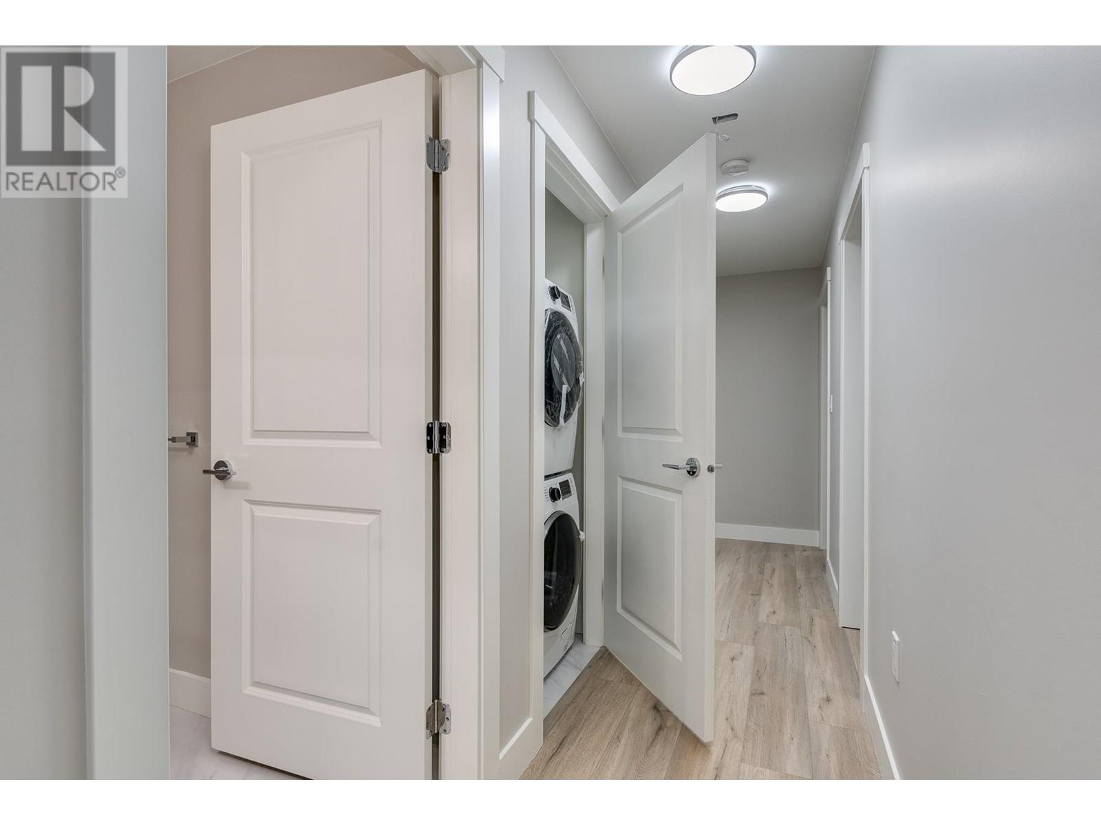 3423 Victoria Drive, Coquitlam, British Columbia  V3B 2V5 - Photo 29 - R2813867