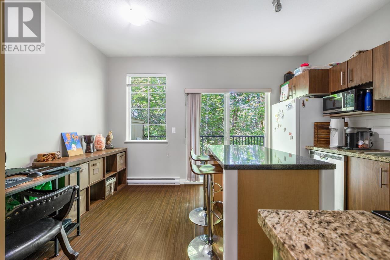 38 8533 Cumberland Place, Burnaby, British Columbia  V3N 5C1 - Photo 2 - R2813894