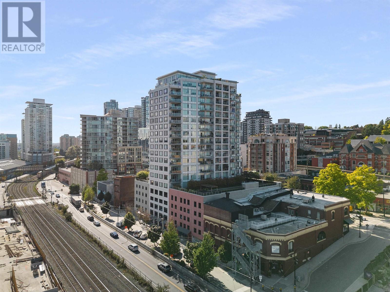 402 668 Columbia Street, New Westminster, British Columbia  V3M 1A9 - Photo 1 - R2813965