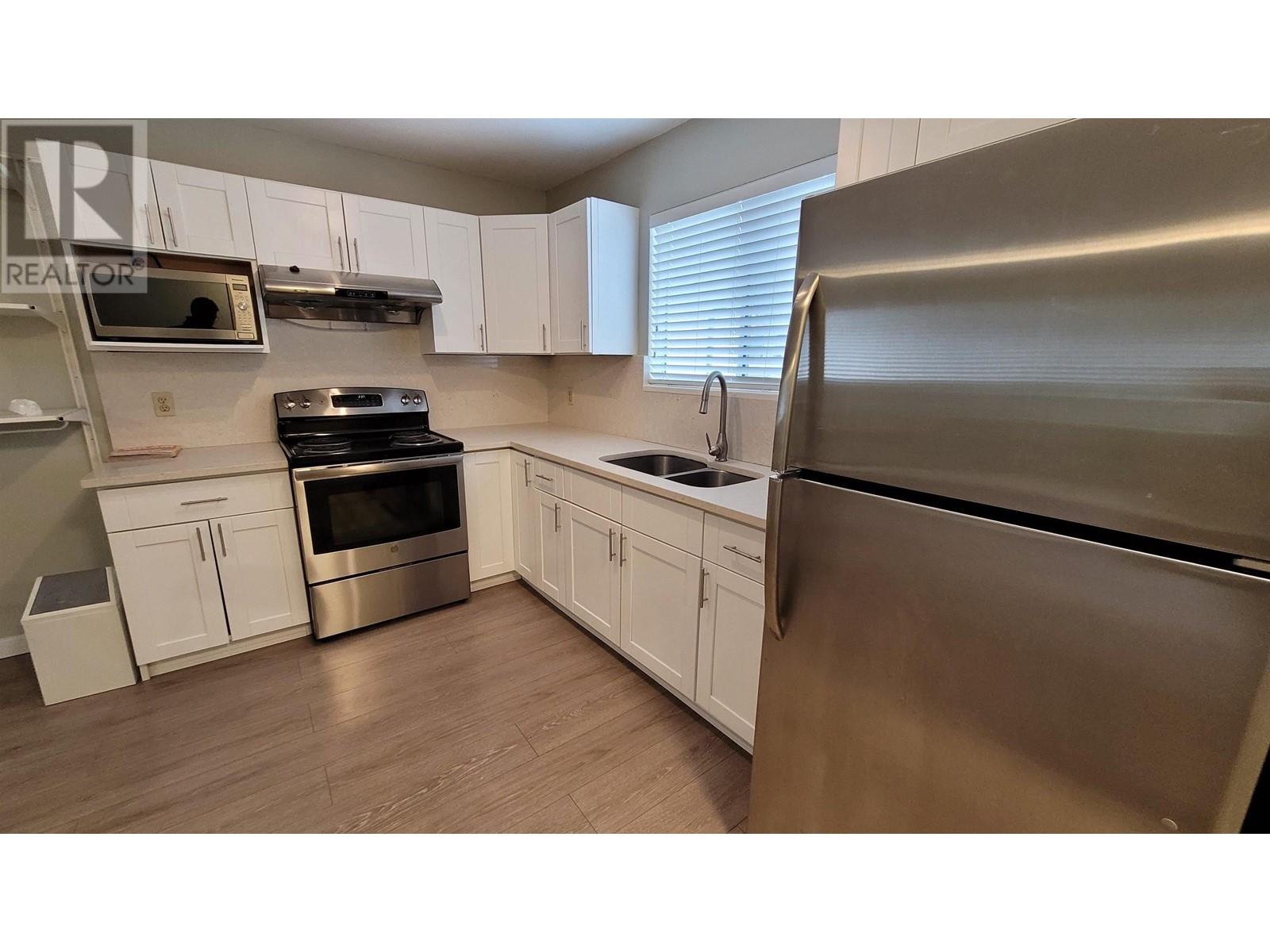 2659 Duke Street, Vancouver, British Columbia  V5R 4S8 - Photo 3 - R2813941