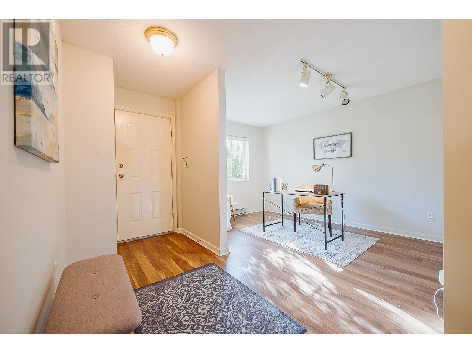 16 270 Casey Street, Coquitlam, British Columbia  V3K 6Y4 - Photo 4 - R2813891