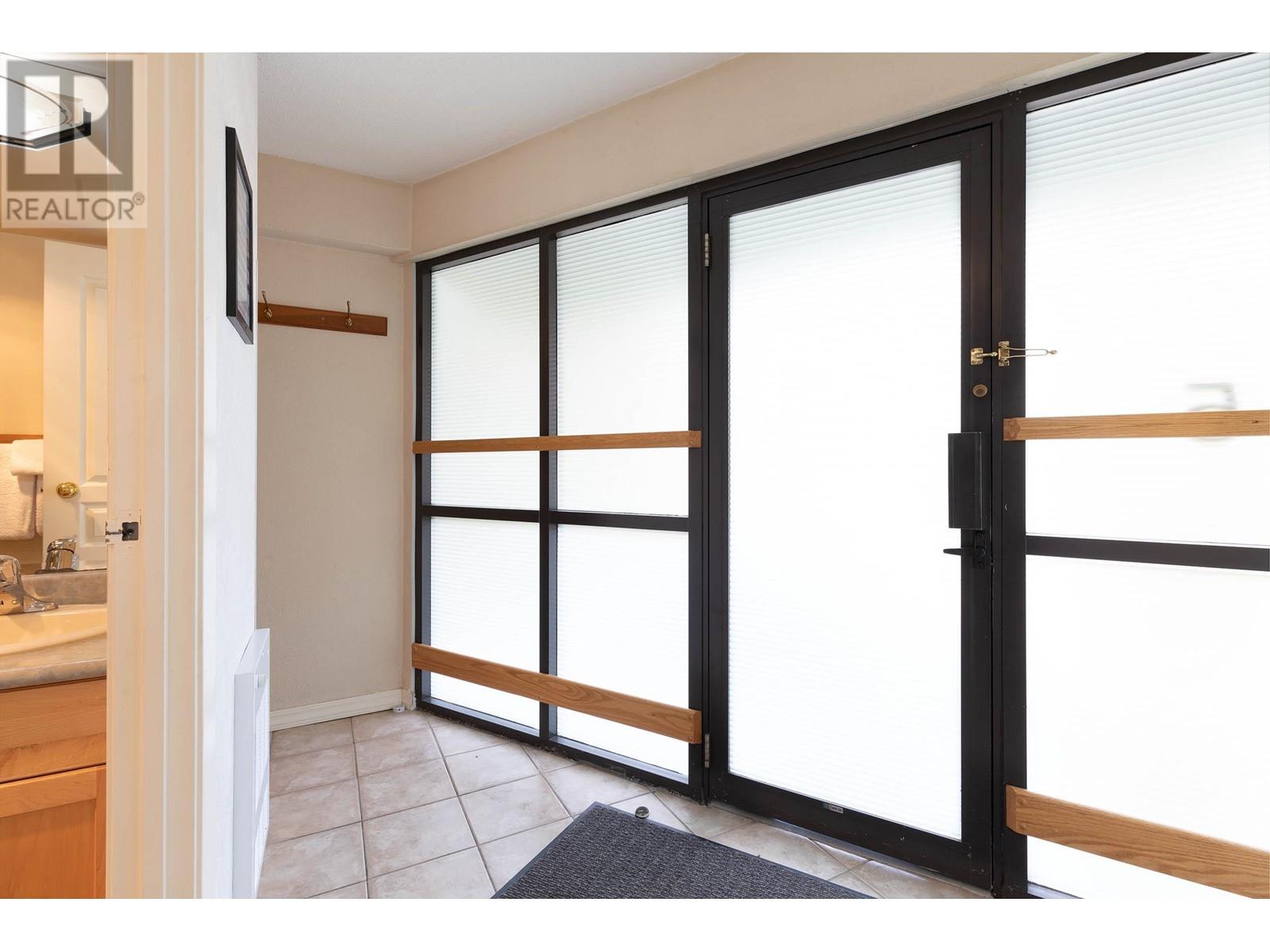 5b 2561 Tricouni Place, Whistler, British Columbia  V8E 0A8 - Photo 25 - R2814008
