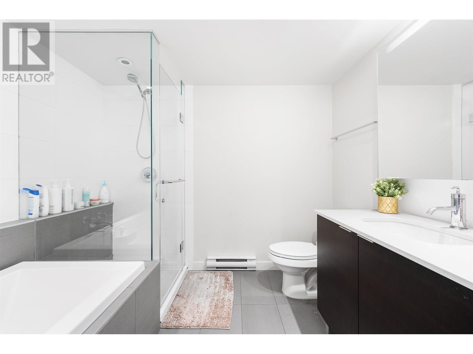 406 1677 Lloyd Avenue, Vancouver, British Columbia  V7P 0B1 - Photo 19 - R2814013