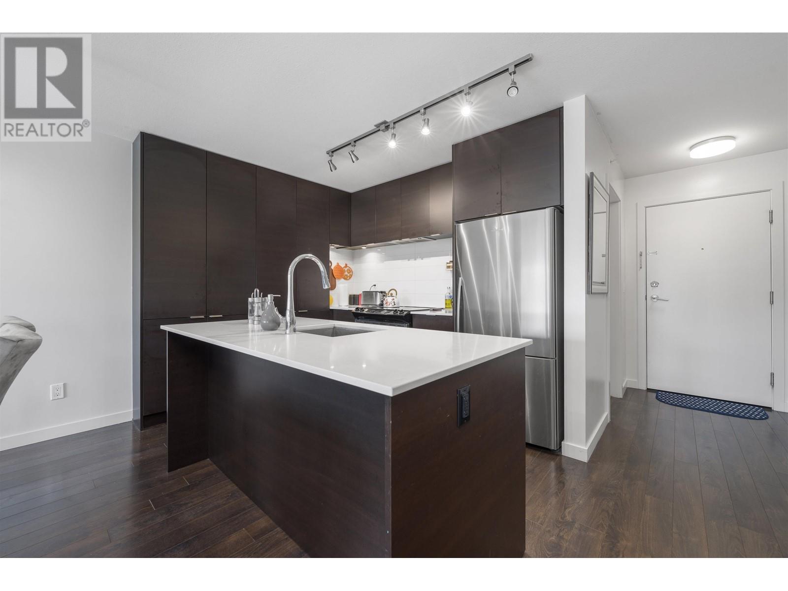 406 1677 Lloyd Avenue, Vancouver, British Columbia  V7P 0B1 - Photo 6 - R2814013