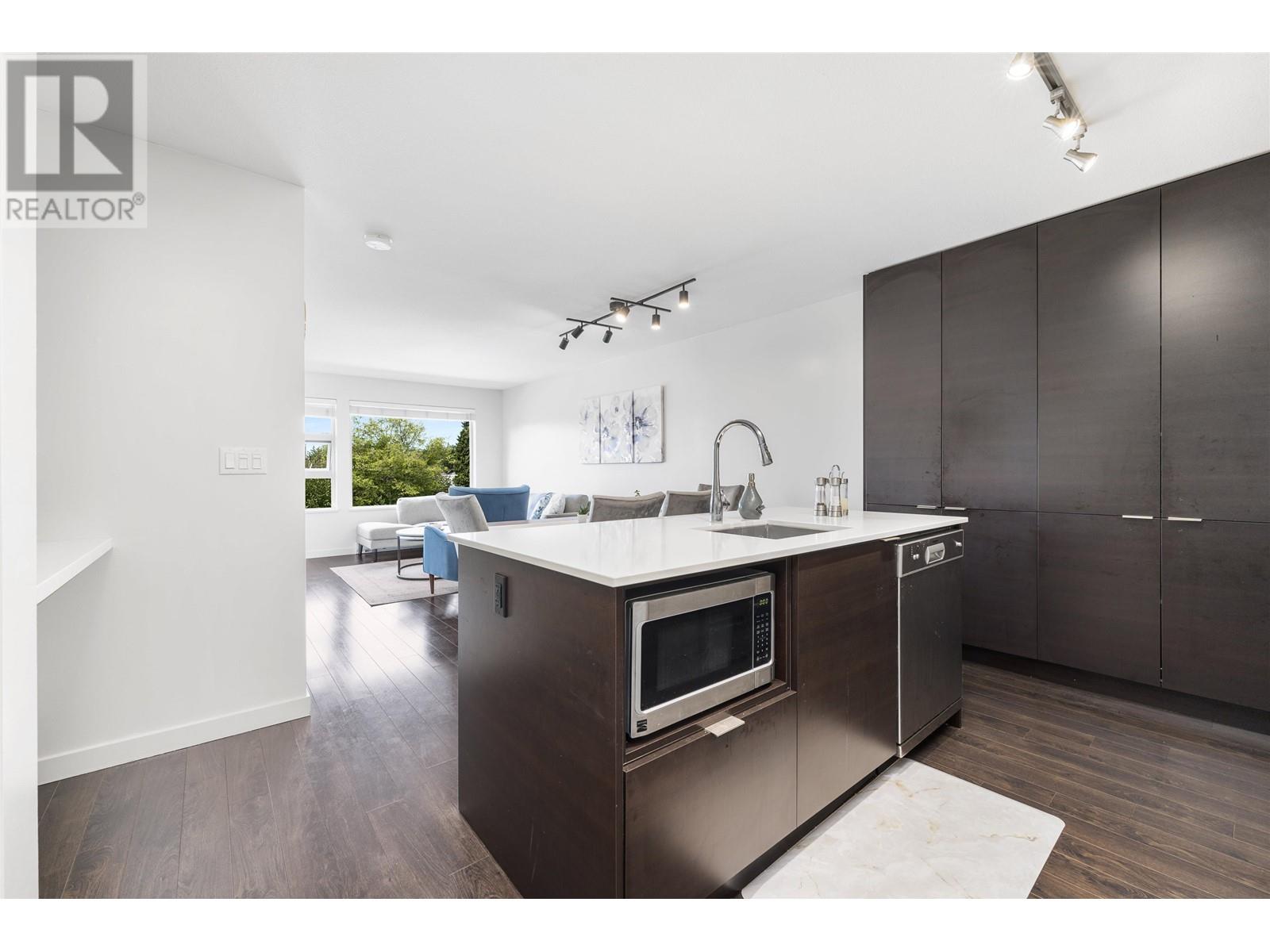 406 1677 Lloyd Avenue, Vancouver, British Columbia  V7P 0B1 - Photo 7 - R2814013