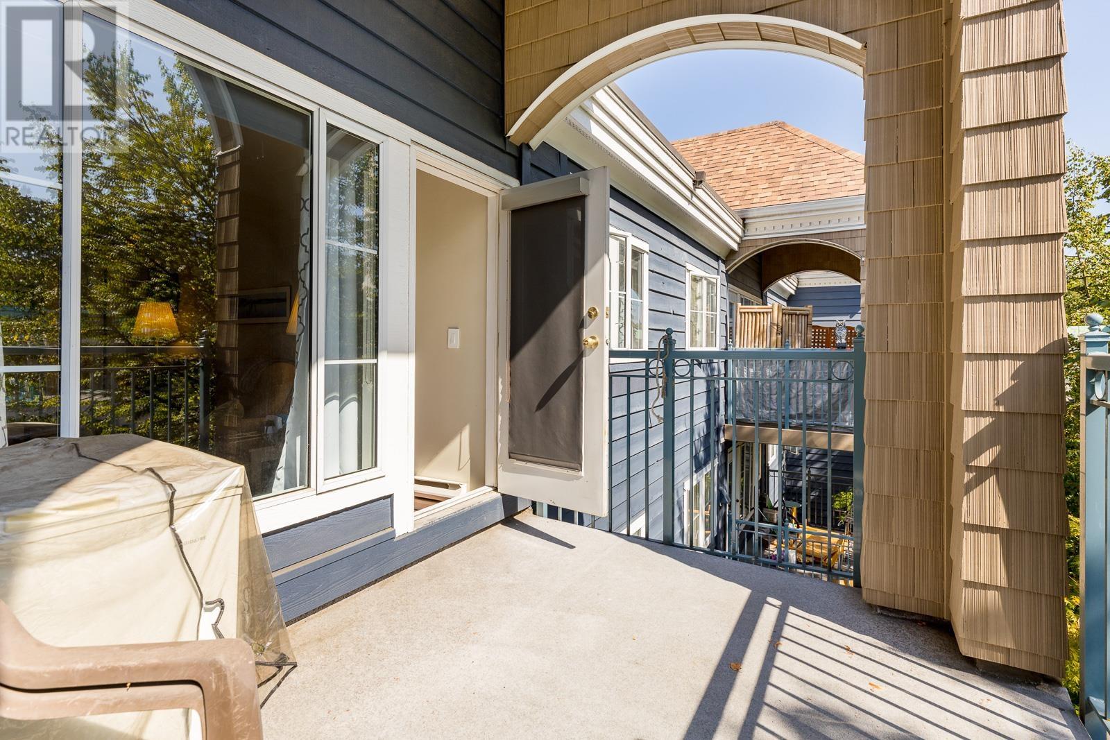 407 3065 Primrose Lane, Coquitlam, British Columbia  V3B 7P7 - Photo 11 - R2814031