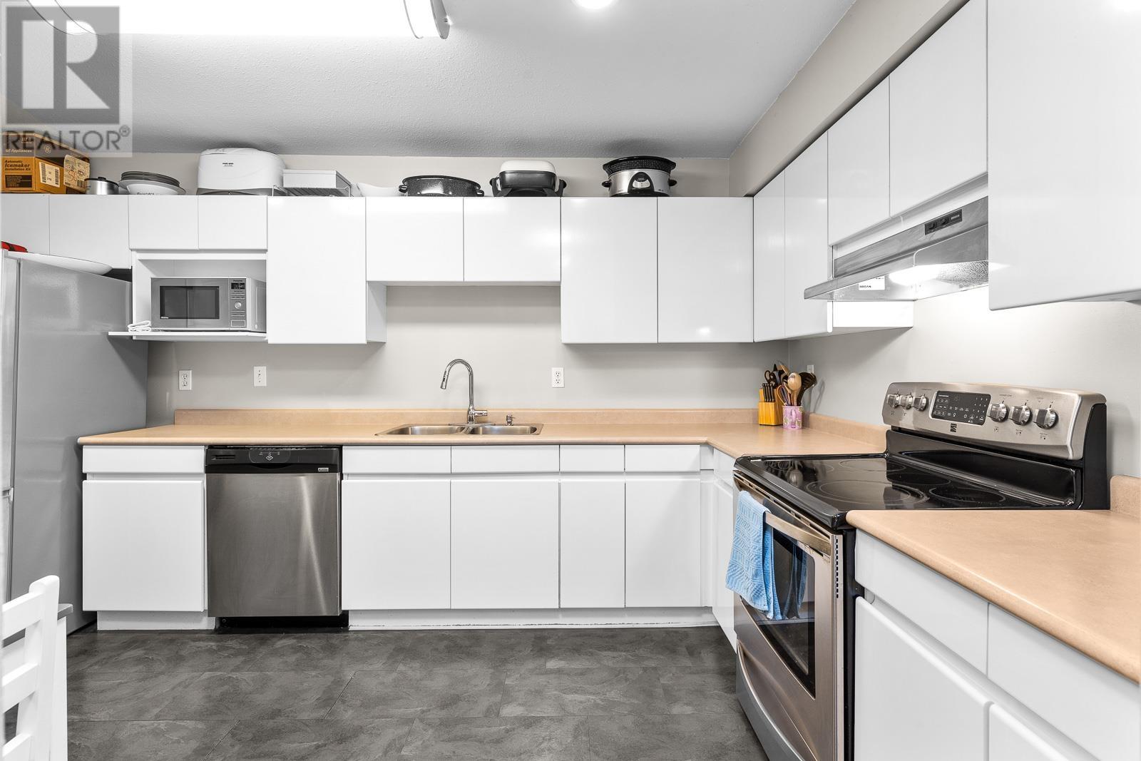 407 3065 Primrose Lane, Coquitlam, British Columbia  V3B 7P7 - Photo 15 - R2814031