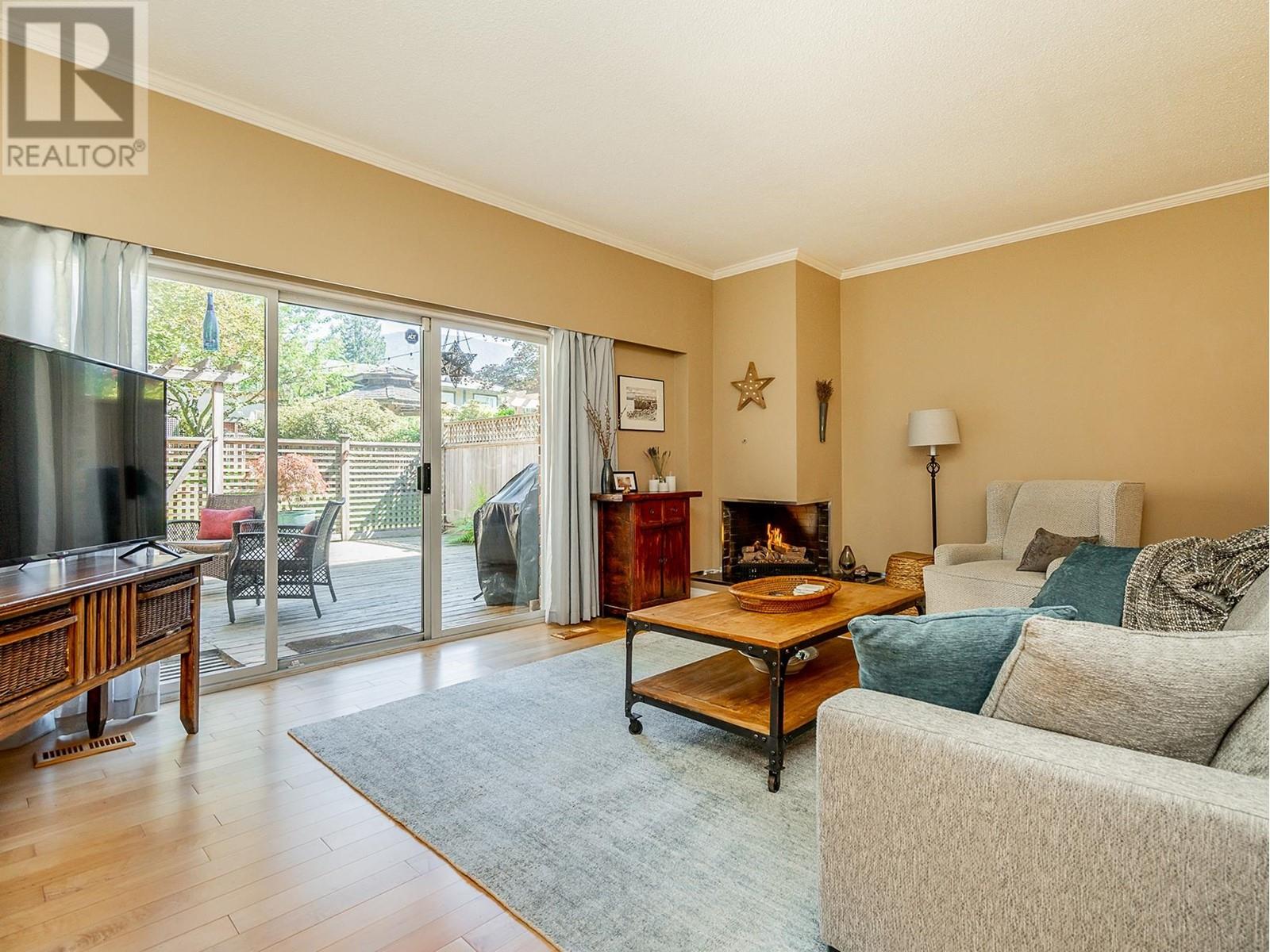 148 3300 CAPILANO ROAD, north vancouver, British Columbia