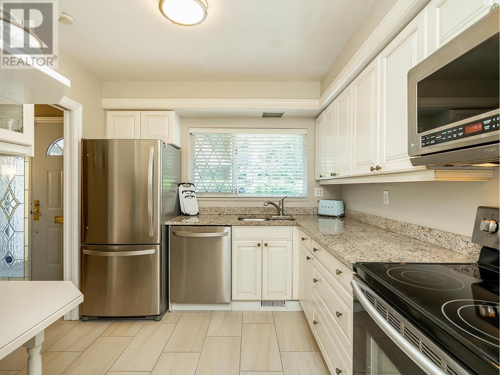148 3300 Capilano Road, North Vancouver, British Columbia  V7R 4H8 - Photo 9 - R2814105