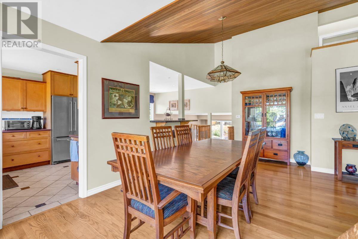602 Waterloo Drive, Port Moody, British Columbia  V3H 3K5 - Photo 10 - R2814037