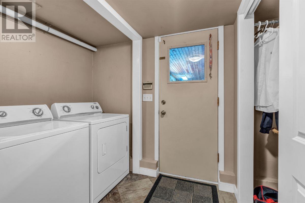 602 Waterloo Drive, Port Moody, British Columbia  V3H 3K5 - Photo 23 - R2814037