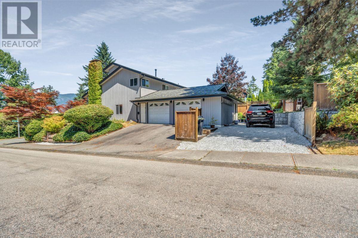 602 Waterloo Drive, Port Moody, British Columbia  V3H 3K5 - Photo 38 - R2814037
