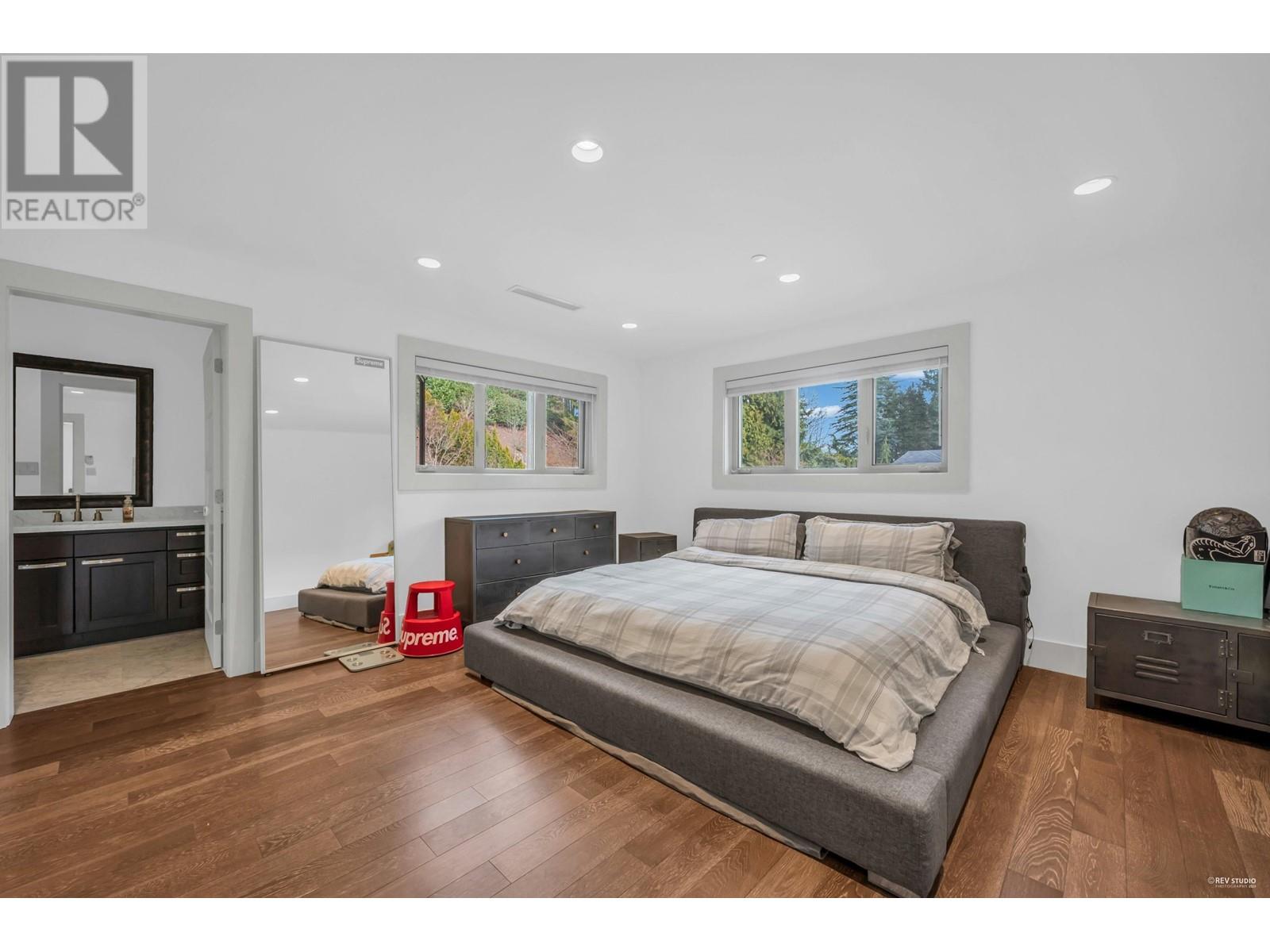 780 Eyremount Drive, West Vancouver, British Columbia  V7S 2A4 - Photo 32 - R2814039