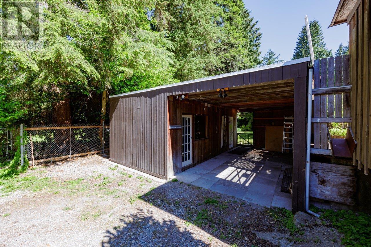 6040 Marine Drive, West Vancouver, British Columbia  V7W 2S3 - Photo 15 - R2814043