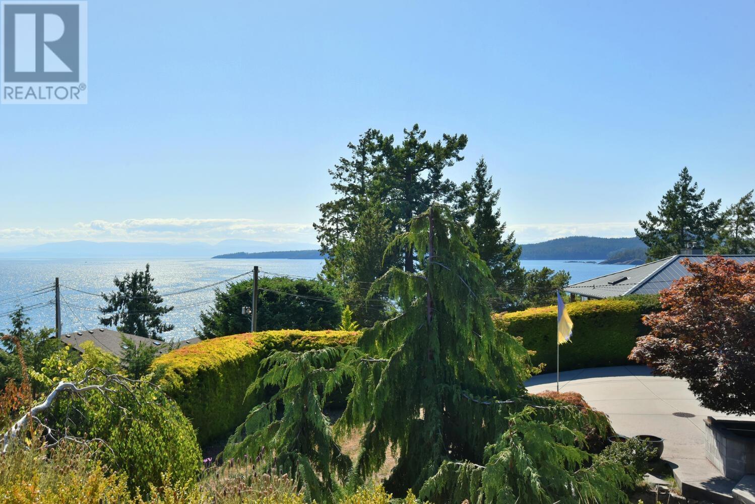 5484 Hydaway Place, Halfmoon Bay, British Columbia  V7Z 1B4 - Photo 18 - R2814057