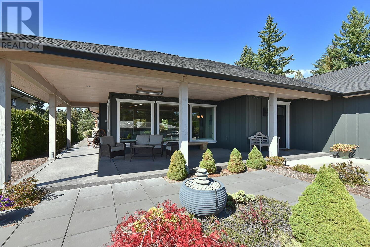 5484 Hydaway Place, Halfmoon Bay, British Columbia  V7Z 1B4 - Photo 19 - R2814057