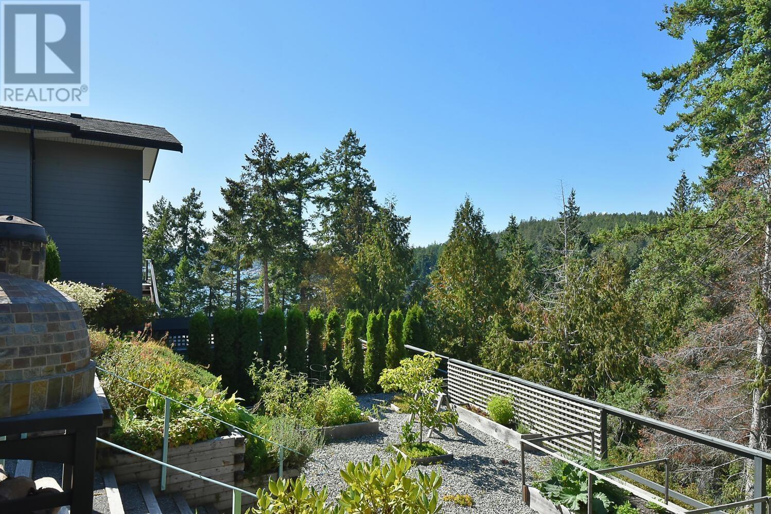 5484 Hydaway Place, Halfmoon Bay, British Columbia  V7Z 1B4 - Photo 37 - R2814057