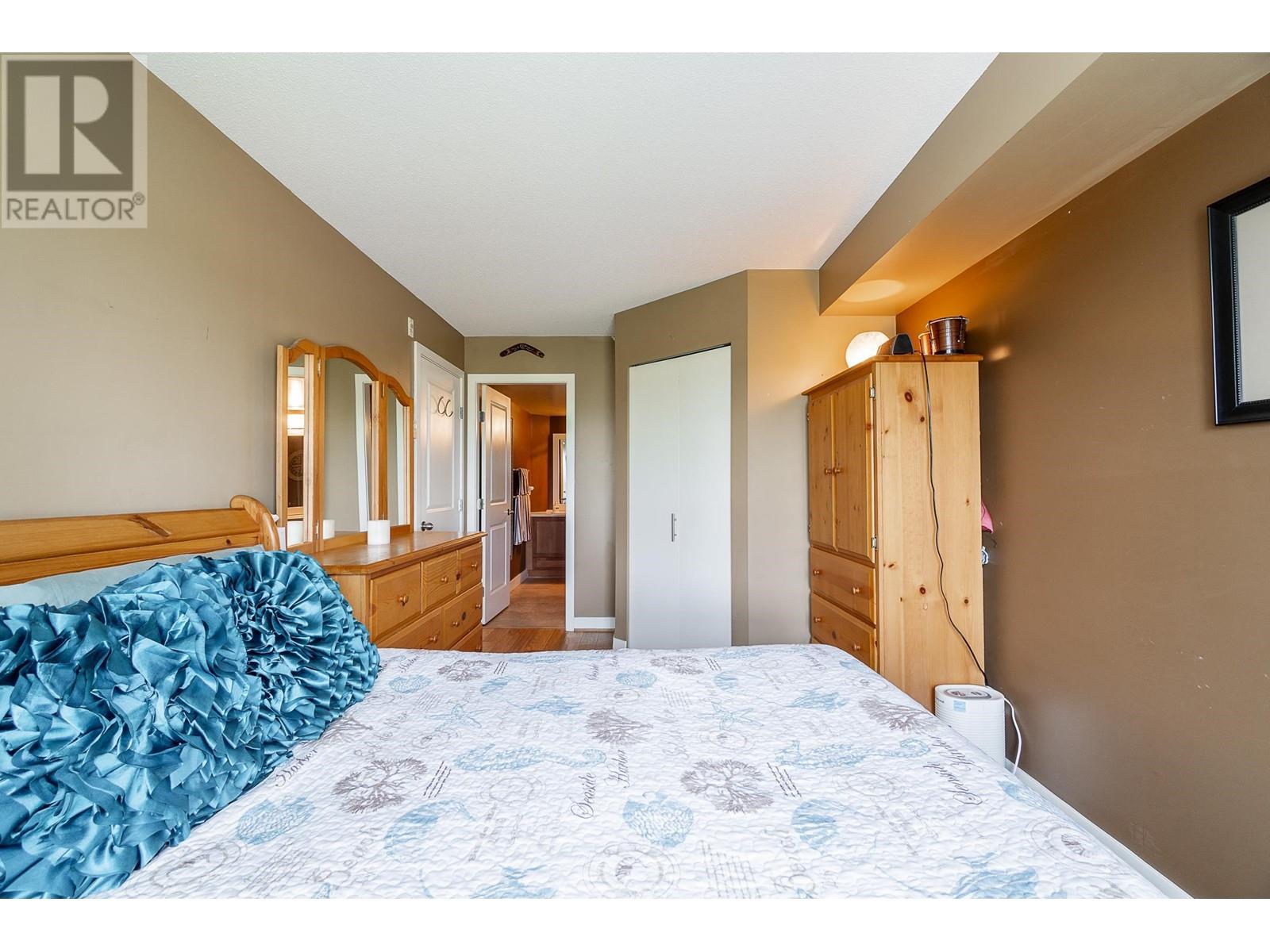 404 19677 Meadow Gardens Way, Pitt Meadows, British Columbia  V3Y 0A2 - Photo 29 - R2809617