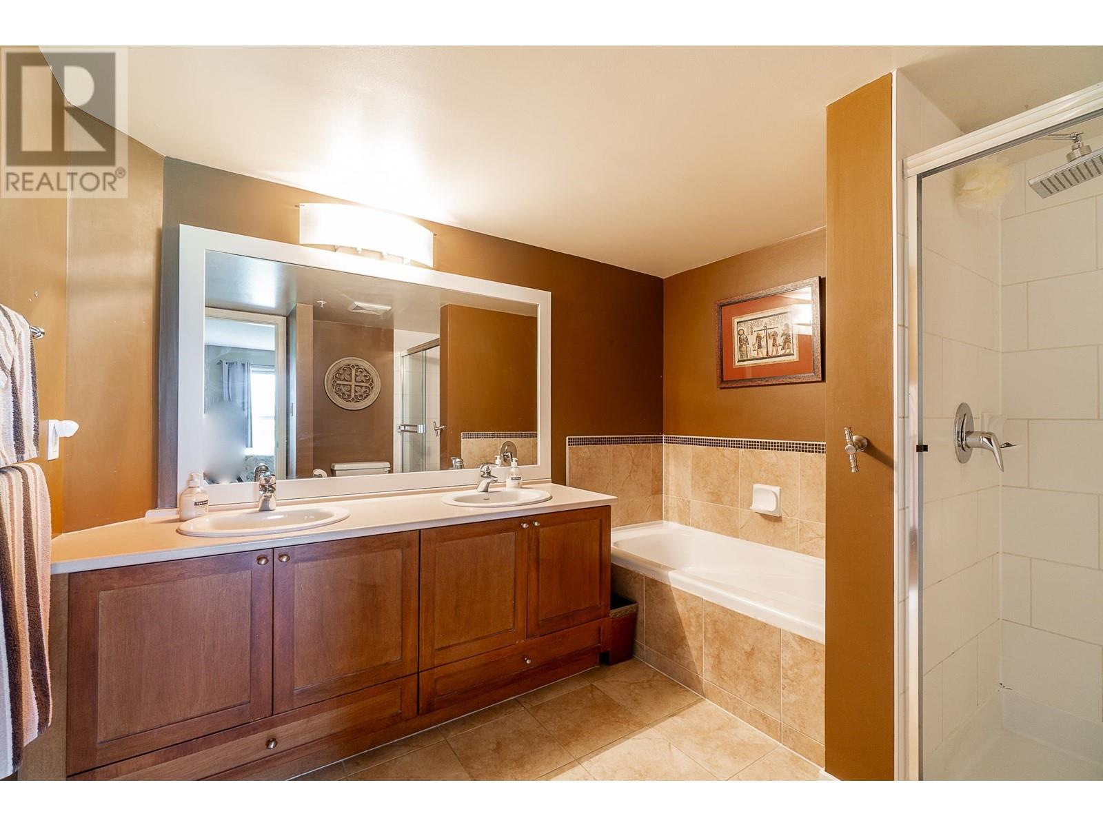 404 19677 Meadow Gardens Way, Pitt Meadows, British Columbia  V3Y 0A2 - Photo 30 - R2809617