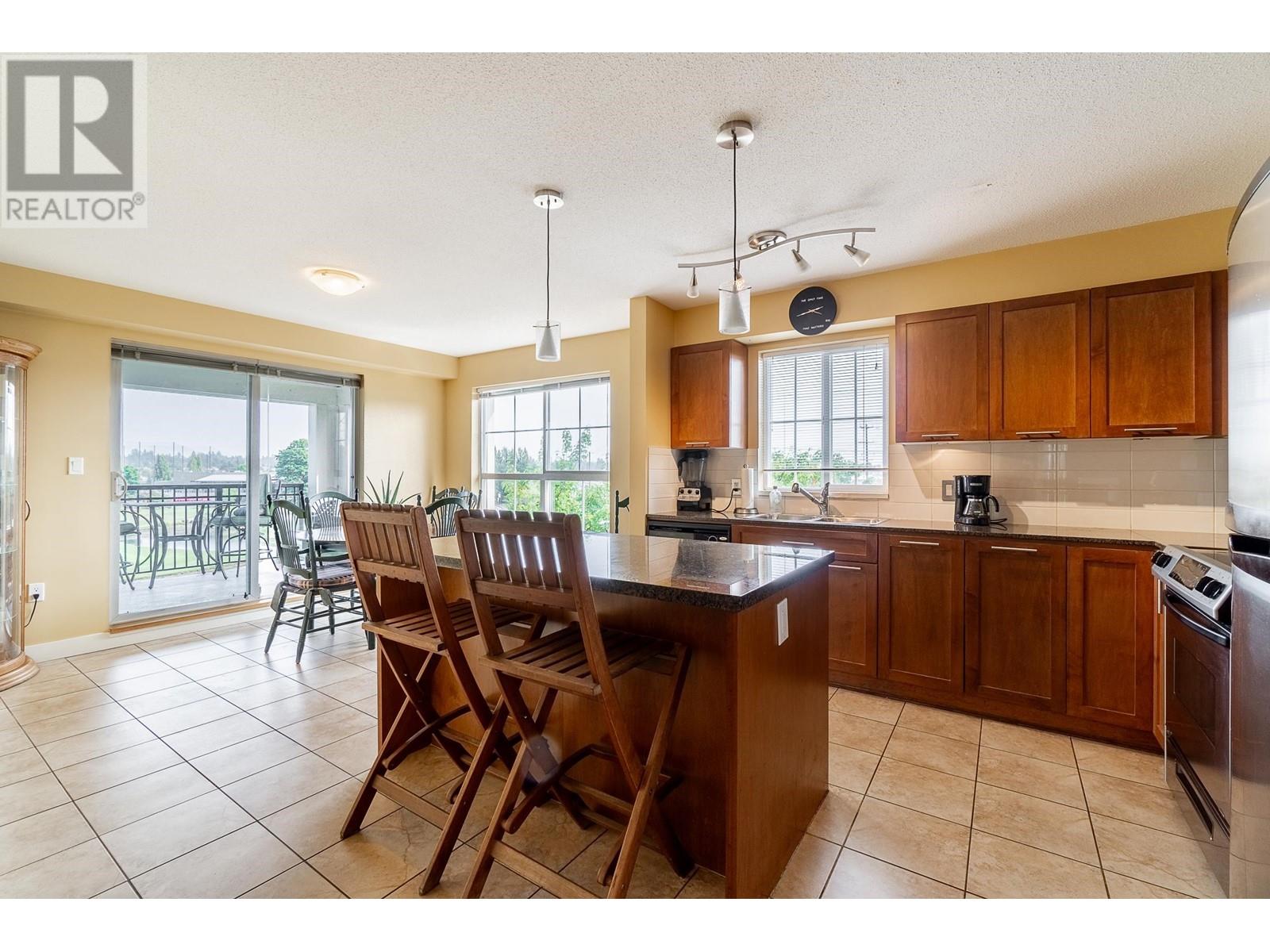 404 19677 Meadow Gardens Way, Pitt Meadows, British Columbia  V3Y 0A2 - Photo 21 - R2809617