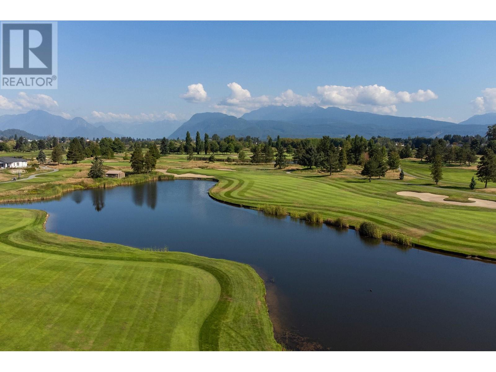 404 19677 MEADOW GARDENS WAY, pitt meadows, British Columbia