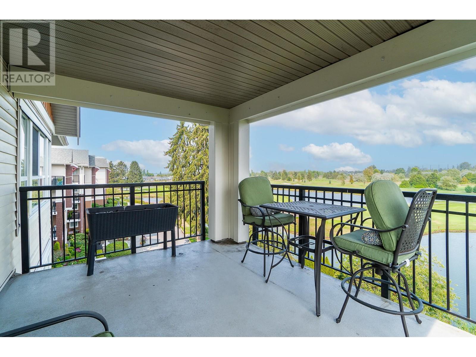 404 19677 Meadow Gardens Way, Pitt Meadows, British Columbia  V3Y 0A2 - Photo 32 - R2809617