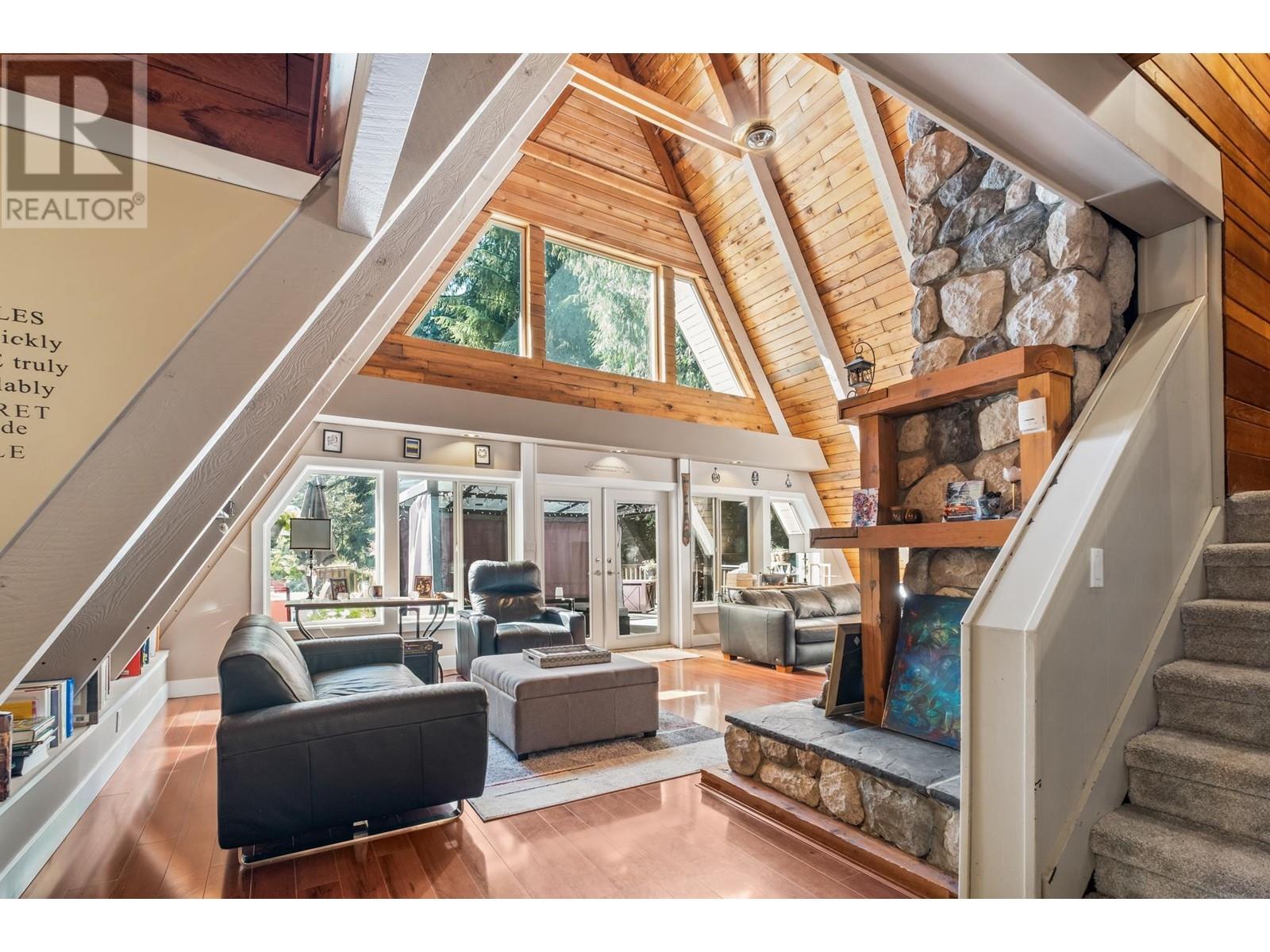 14241 Silver Valley Road, Maple Ridge, British Columbia  V4R 2R3 - Photo 4 - R2814171
