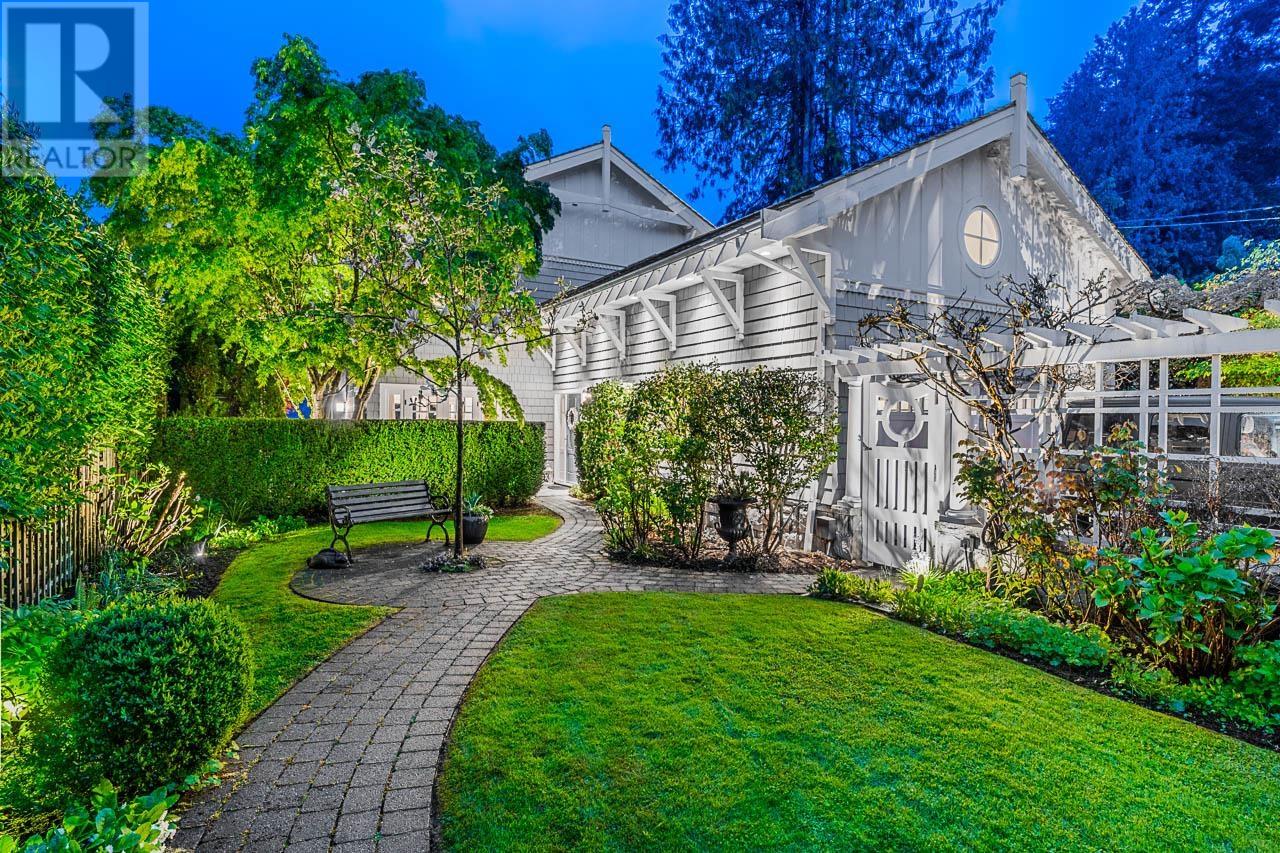 4472 Ross Crescent, West Vancouver, British Columbia  V7W 1B2 - Photo 15 - R2814182
