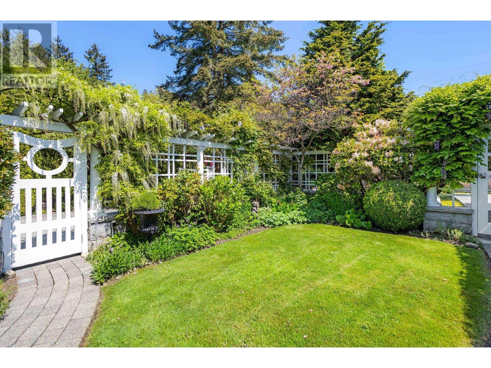 4472 Ross Crescent, West Vancouver, British Columbia  V7W 1B2 - Photo 6 - R2814182