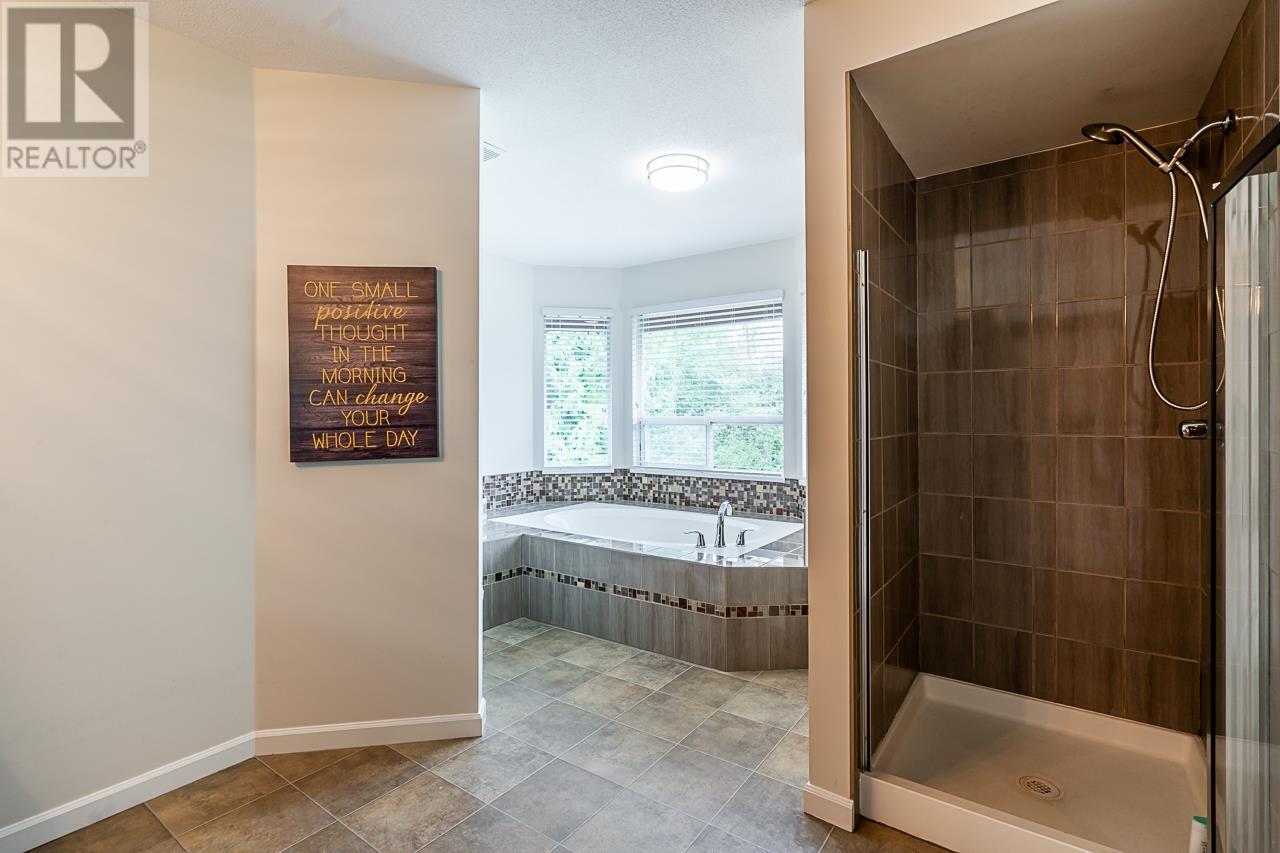 3301 Bayswater Avenue, Coquitlam, British Columbia  V3E 3G3 - Photo 20 - R2814291