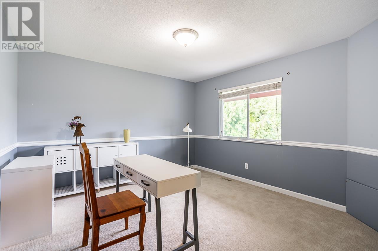 3301 Bayswater Avenue, Coquitlam, British Columbia  V3E 3G3 - Photo 22 - R2814291