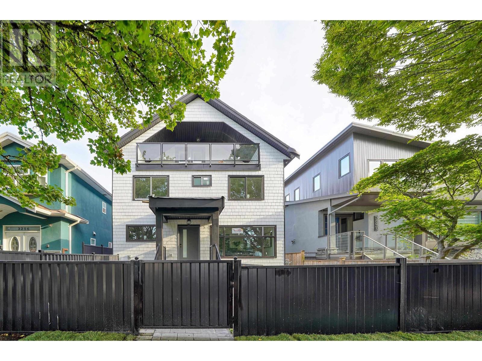 3248 William Street, Vancouver, British Columbia  V5K 2Z1 - Photo 1 - R2812609