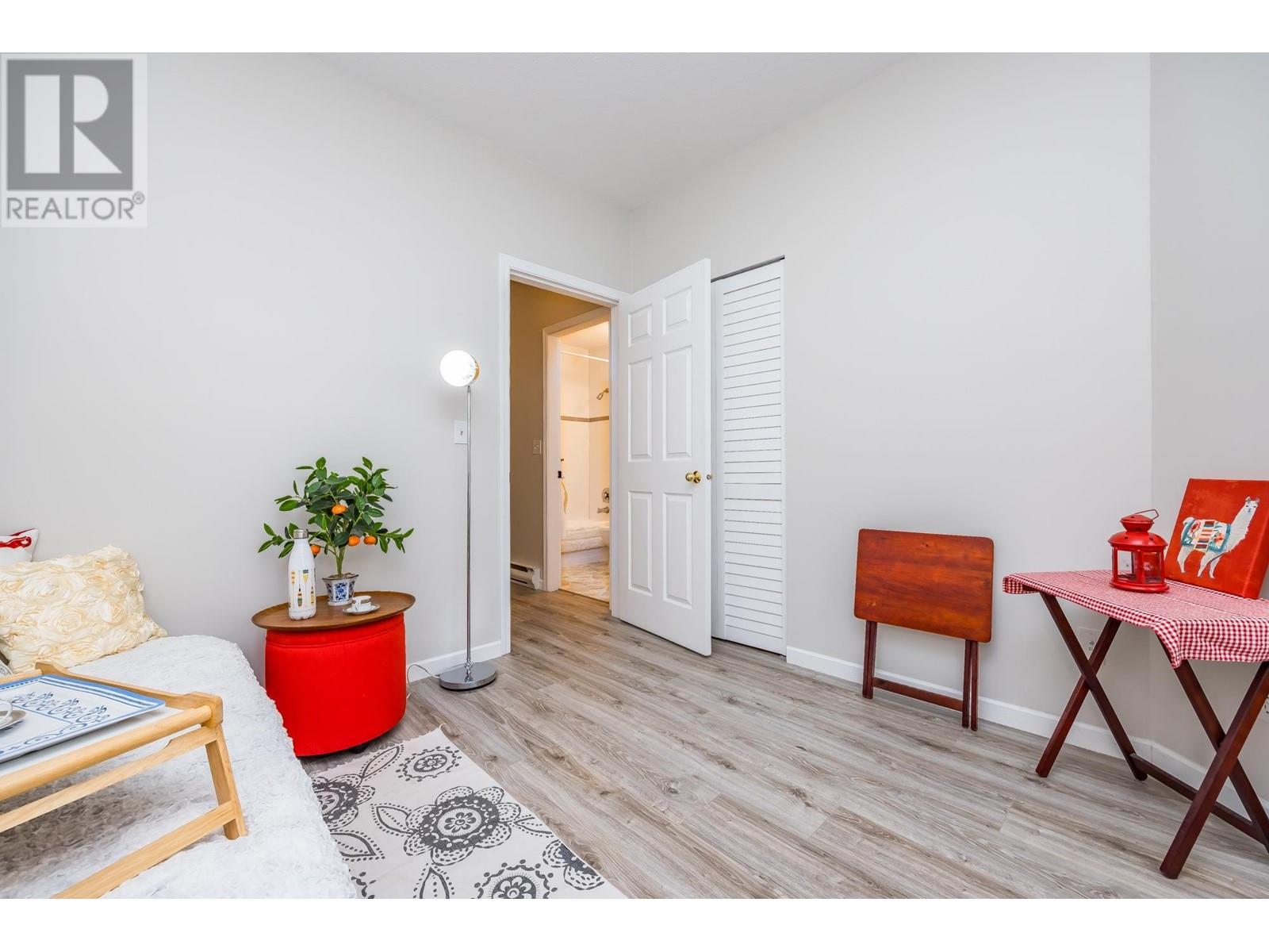 24 2422 Hawthorne Avenue, Port Coquitlam, British Columbia  V3C 6K7 - Photo 19 - R2813994