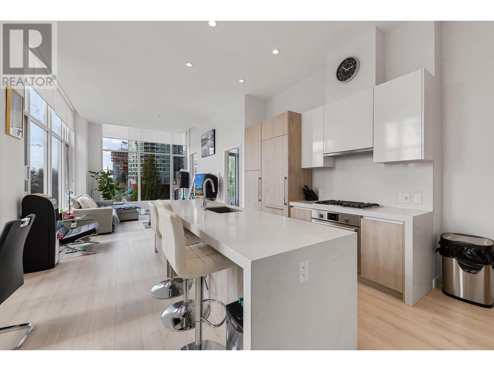 308 6080 Mckay Avenue, Burnaby, British Columbia  V5H 0J4 - Photo 15 - R2814164